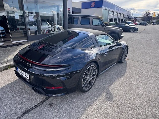 Porsche 911 Carrera 992.2