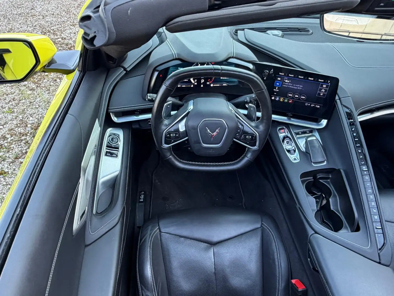 Corvette C8
