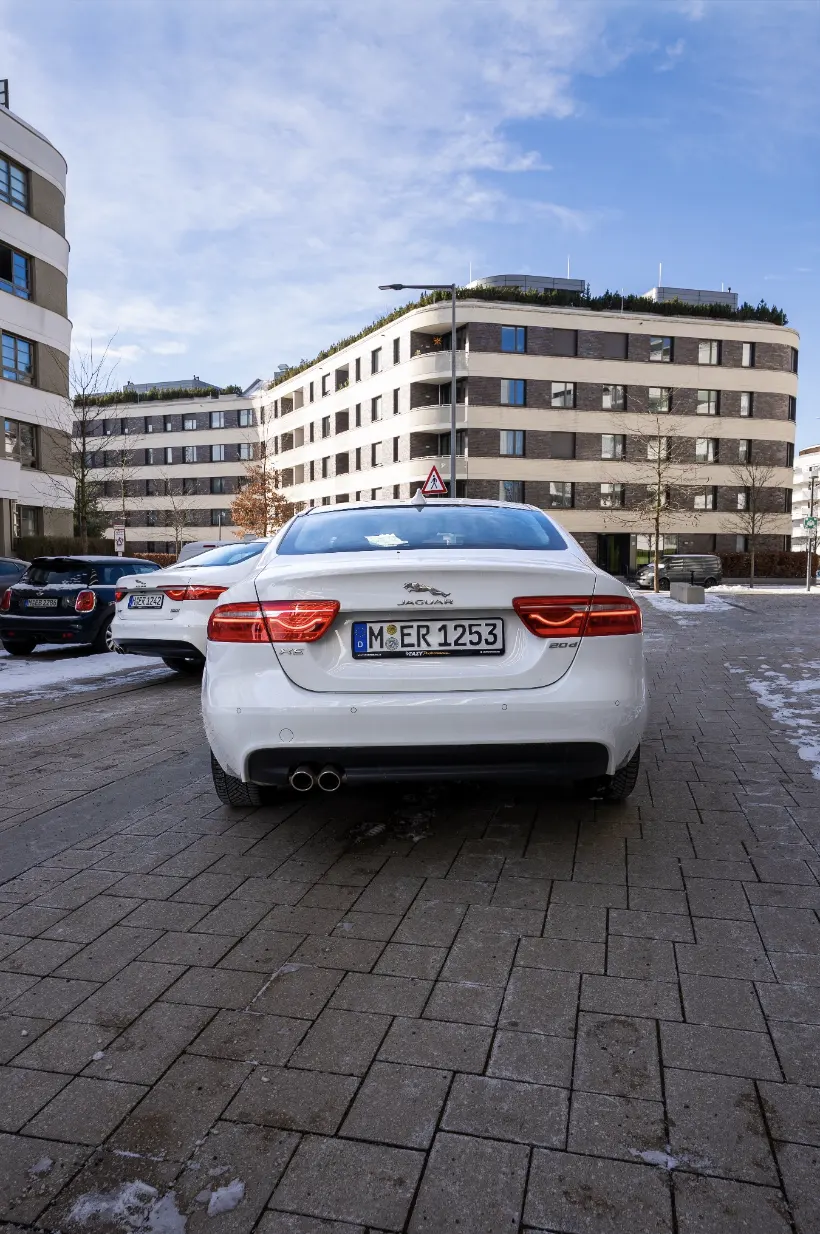 Jaguar XF