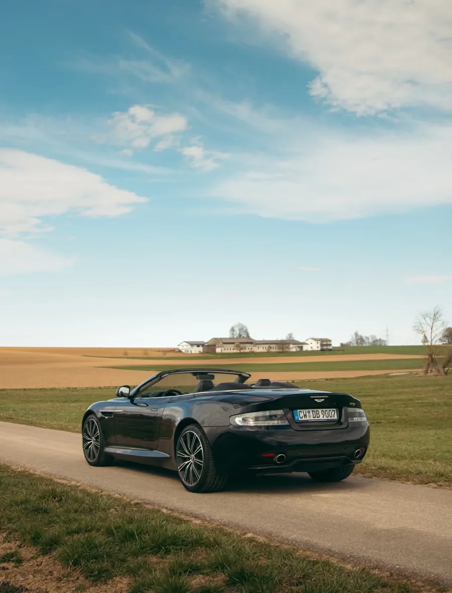 Aston Martin DB9 V12 Volante