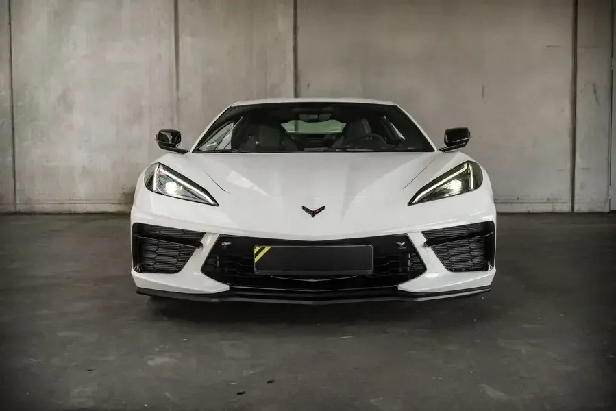Corvette C8