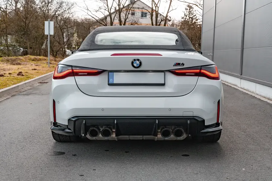 BMW M4 Competition xDrive (G83)