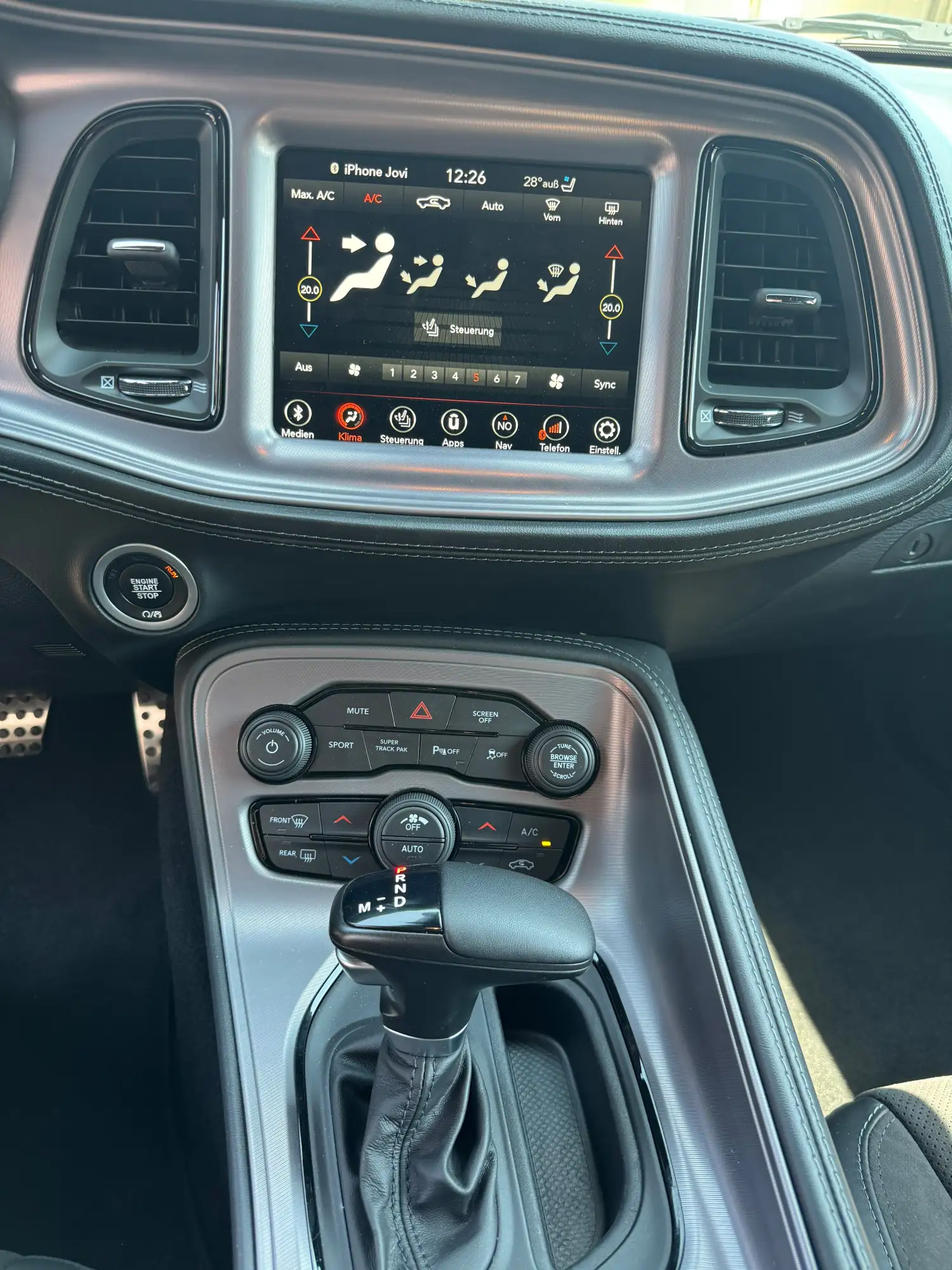 Dodge Challenger