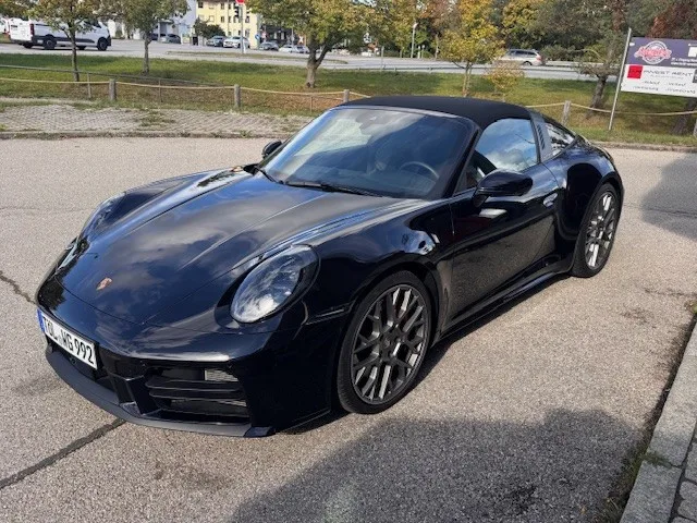 Porsche 911 Carrera 992.2