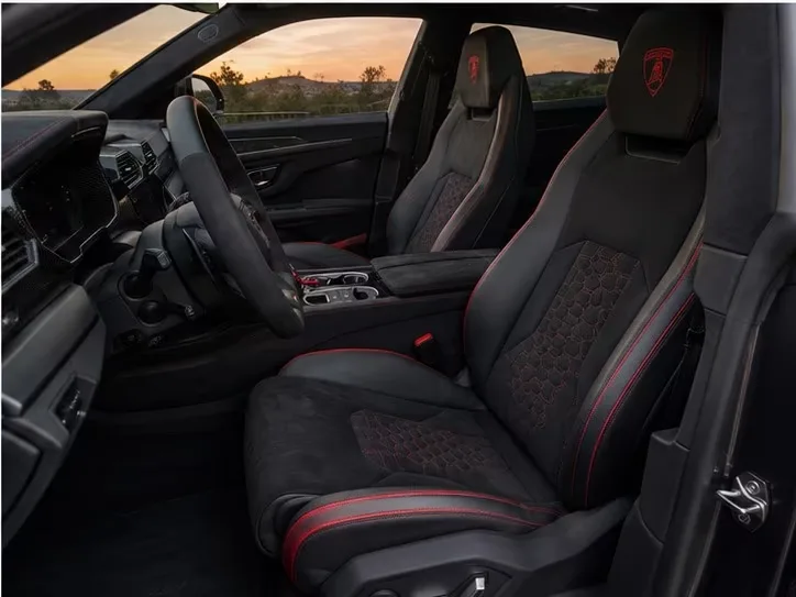 Lamborghini Urus S