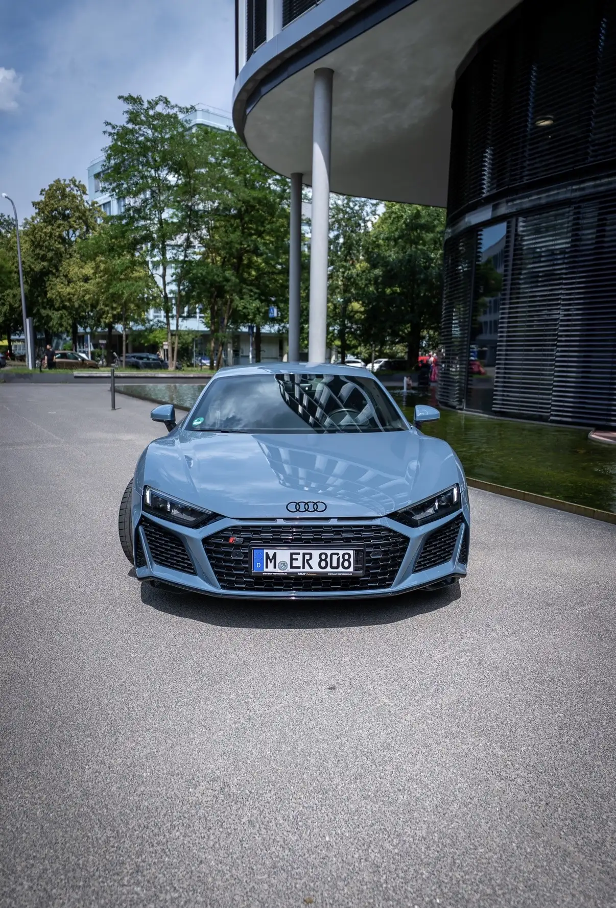 Audi R8 V10