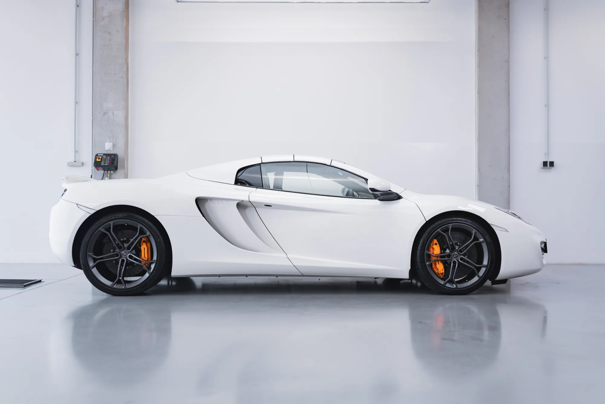 McLaren 12C