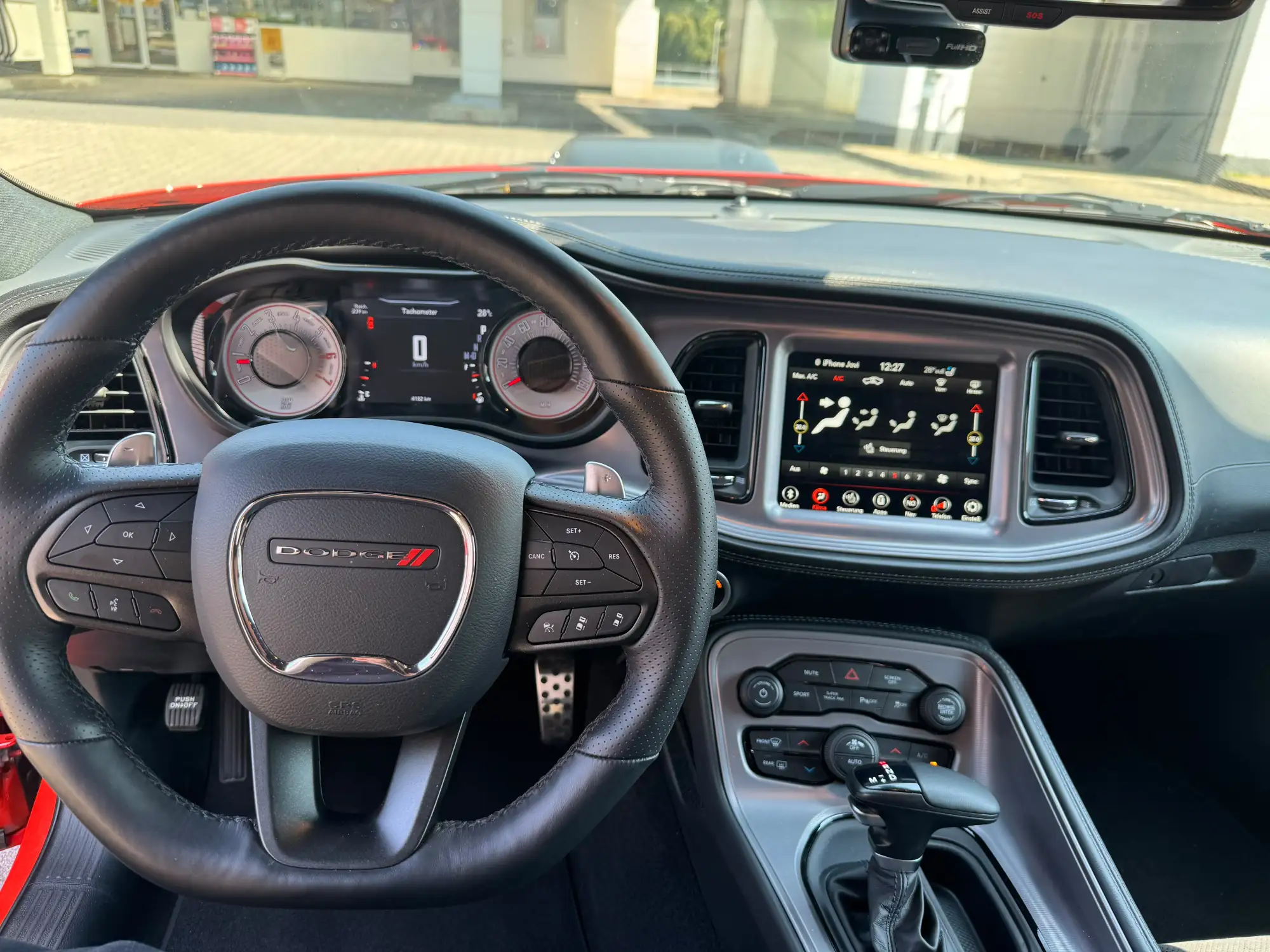 Dodge Challenger