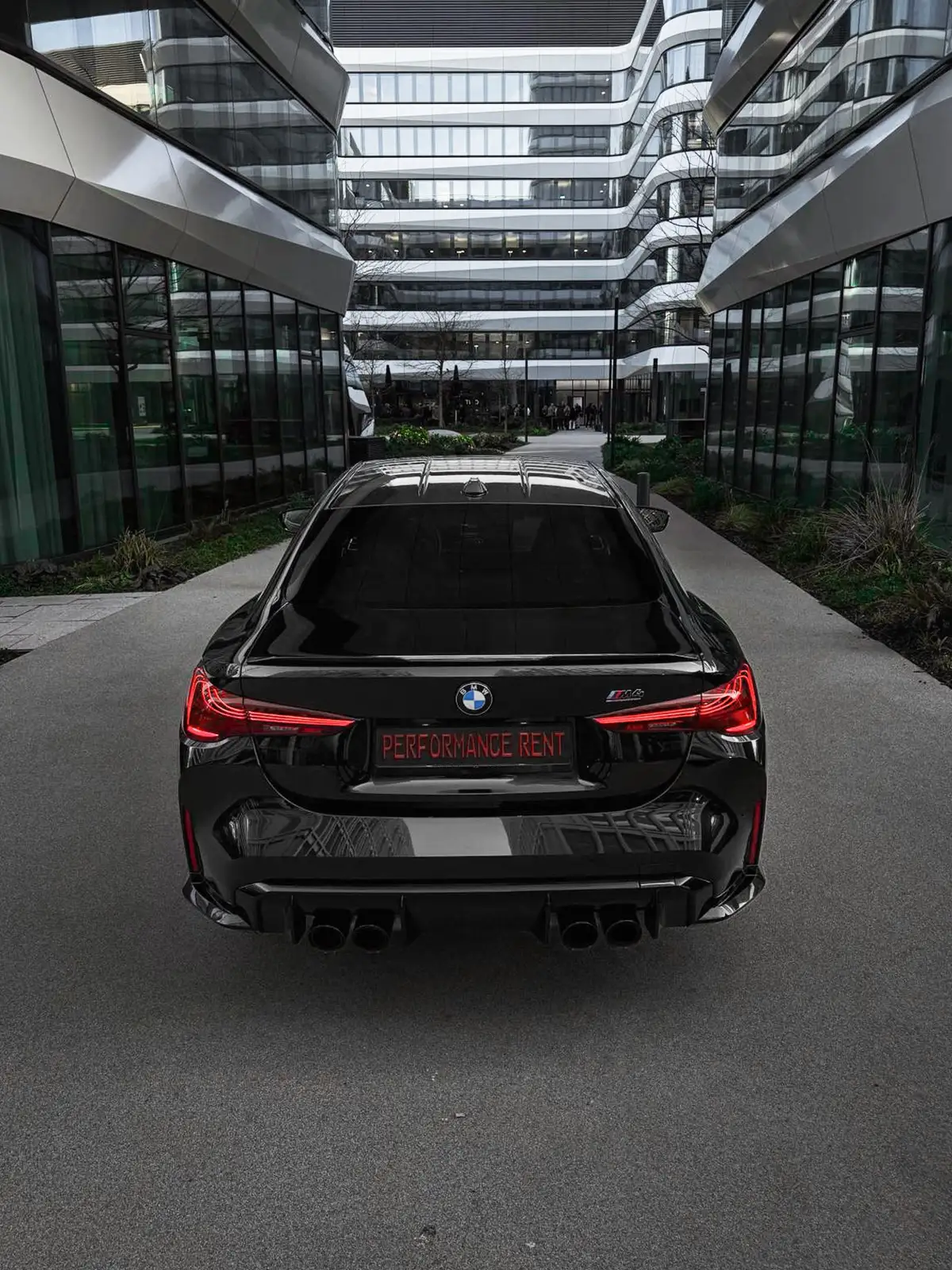 BMW M4 Competition xDrive (G83)