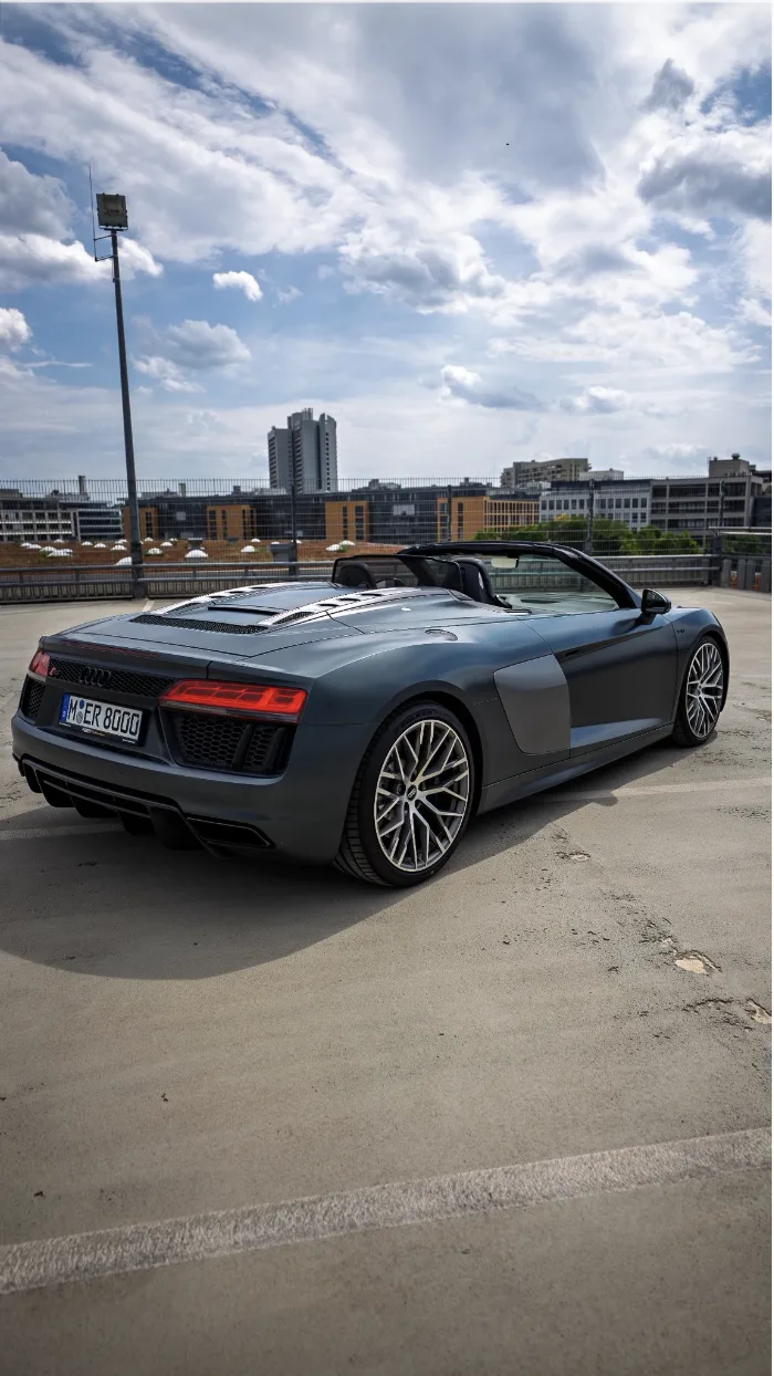 Audi R8 V10