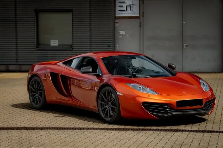 McLaren 12C