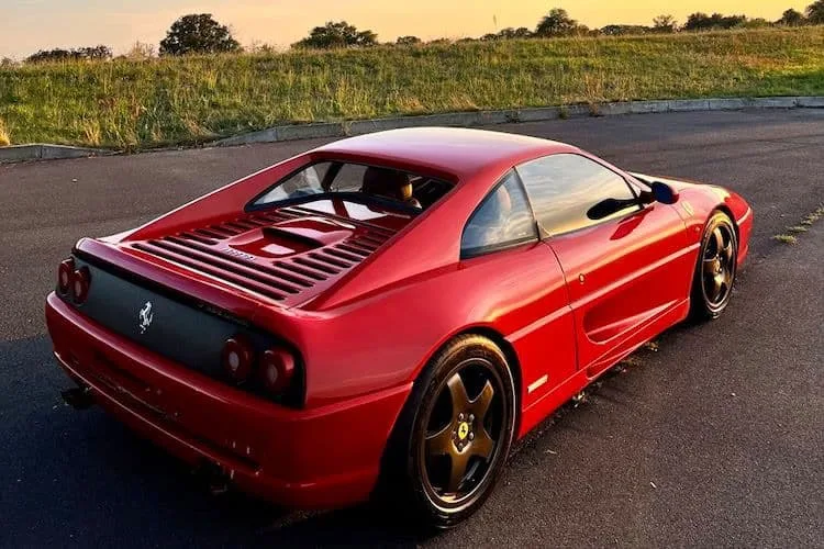 Ferrari F355