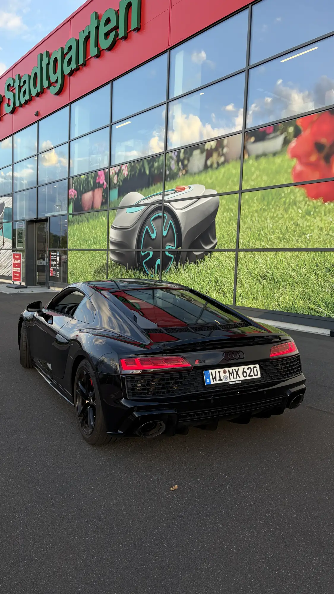 Audi R8