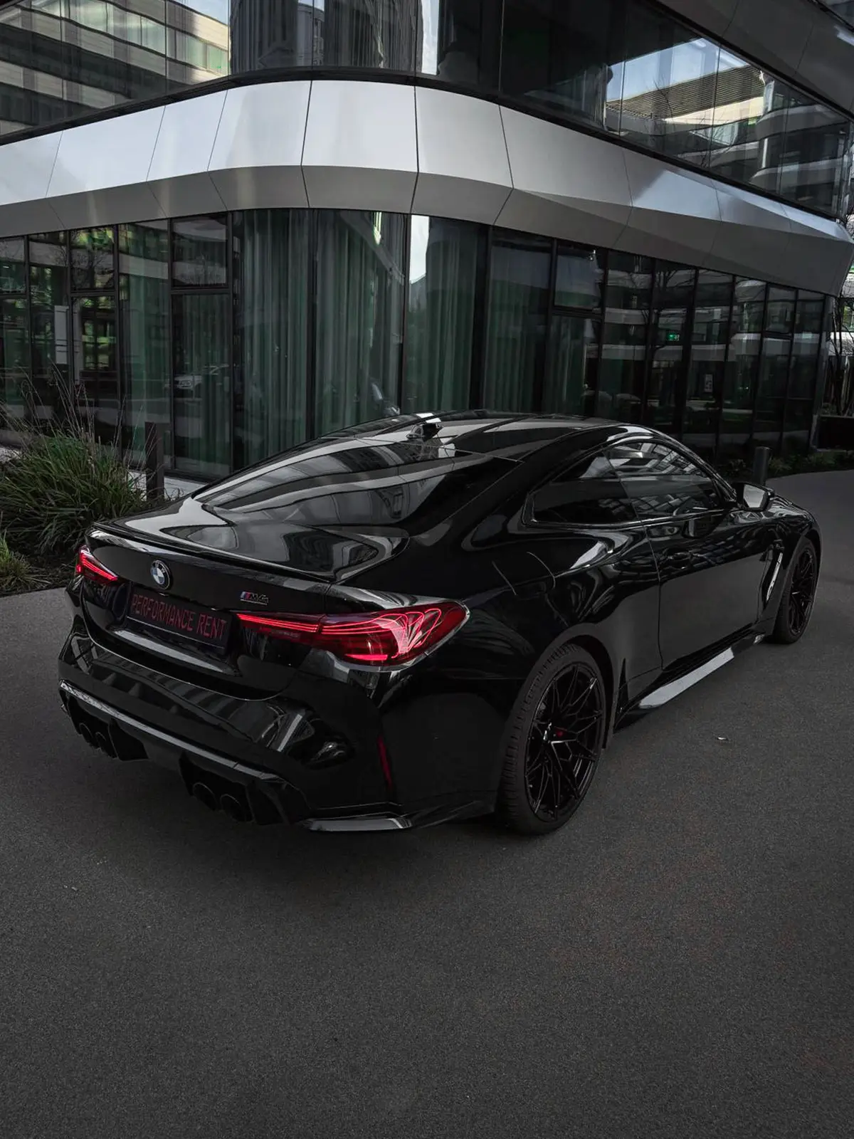 BMW M4 Competition xDrive (G83)