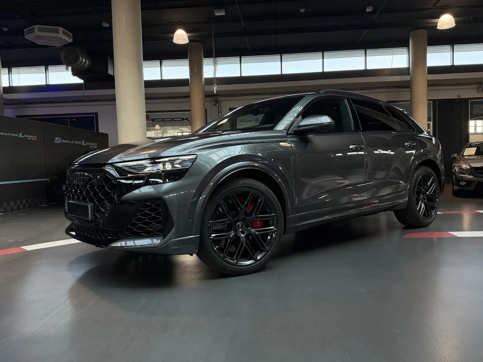 Audi RSQ8
