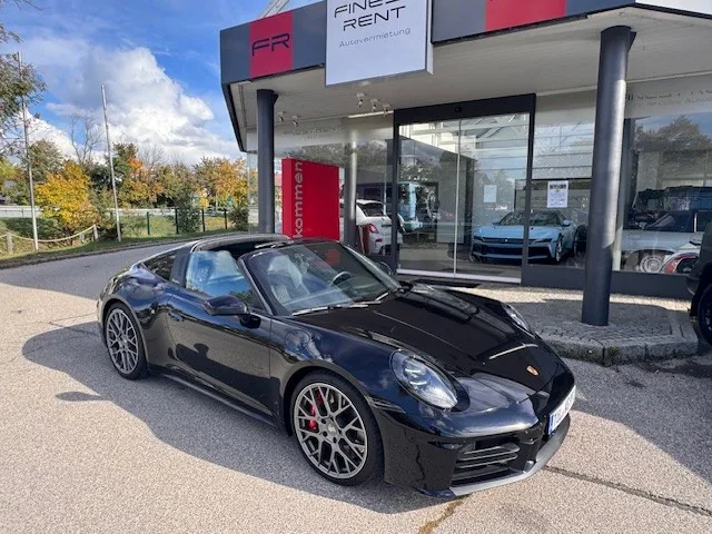 Porsche 911 Carrera 992.2