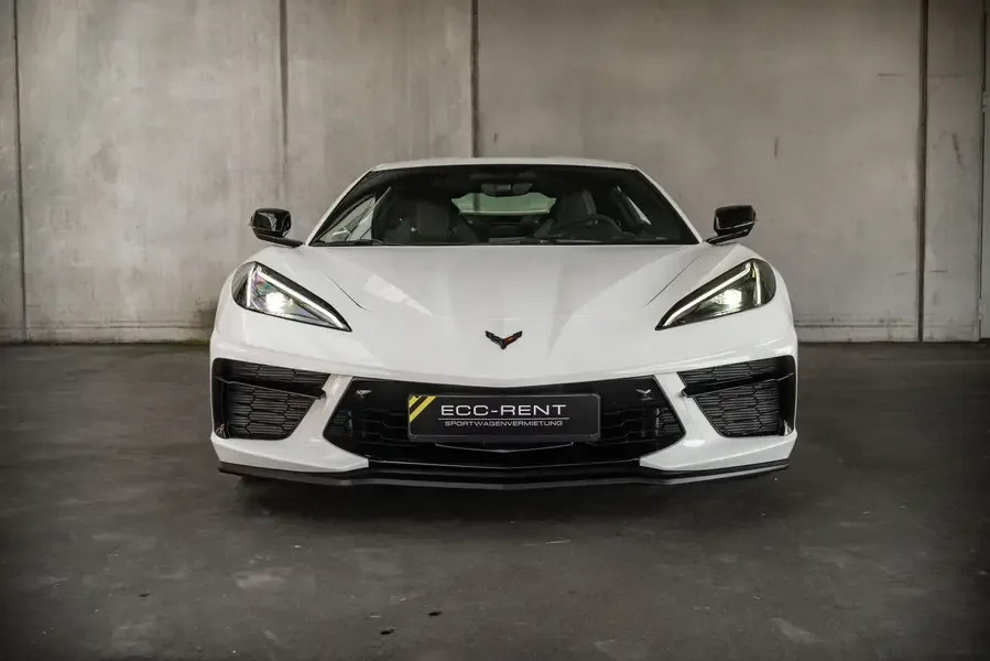 Corvette C8