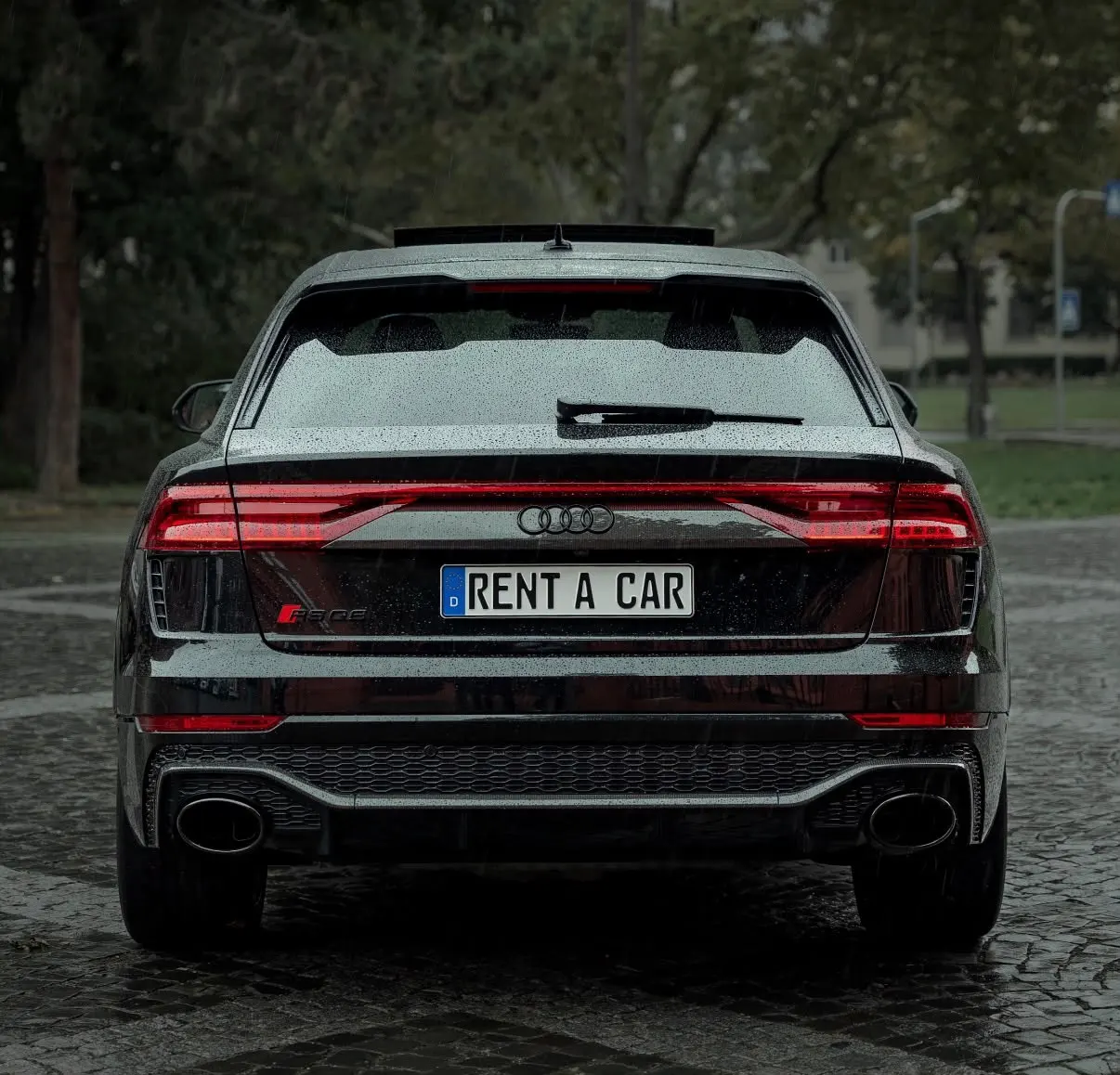 Audi RSQ8