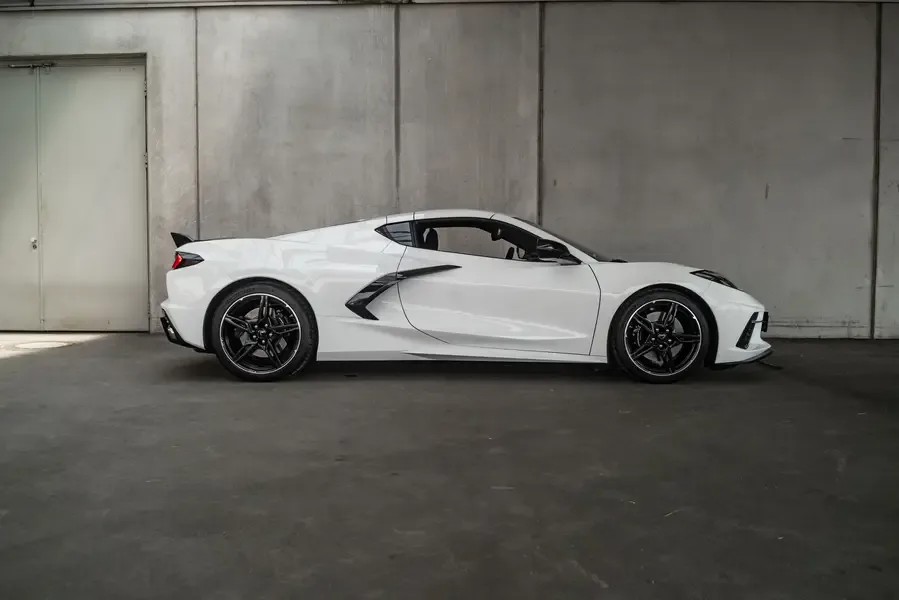 Corvette C8