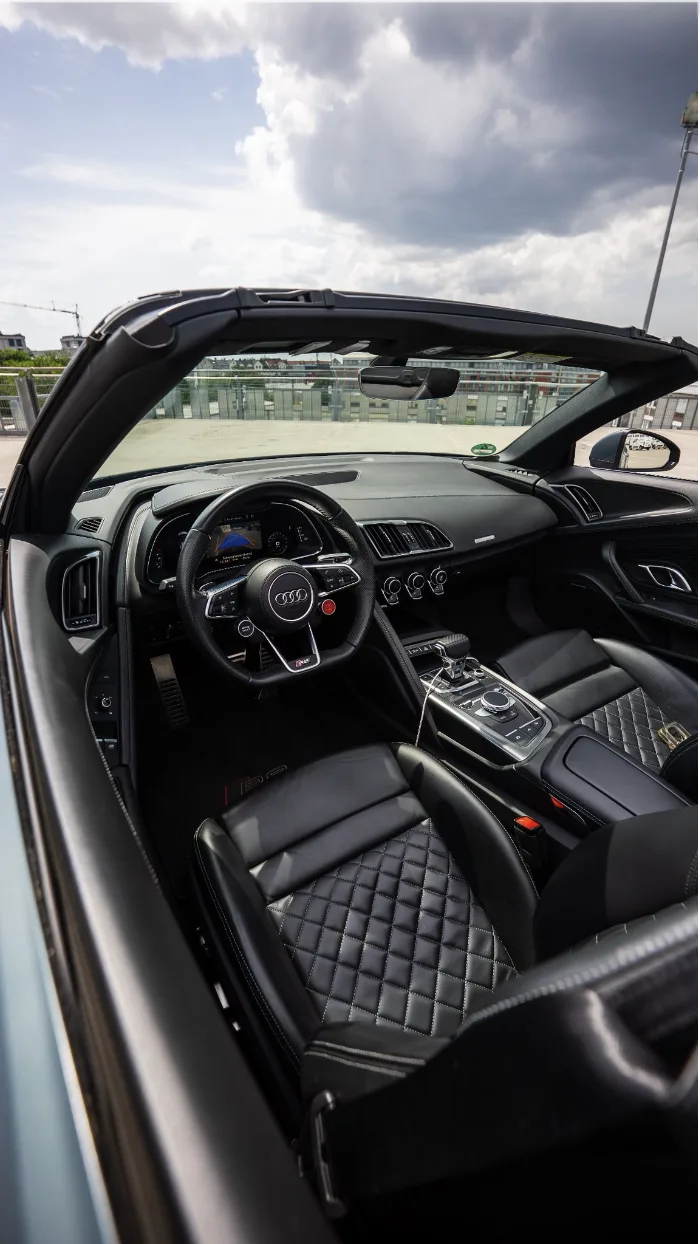Audi R8 V10