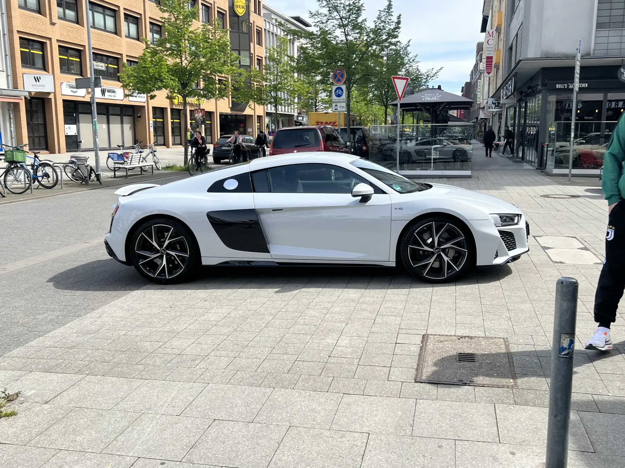 Audi R8