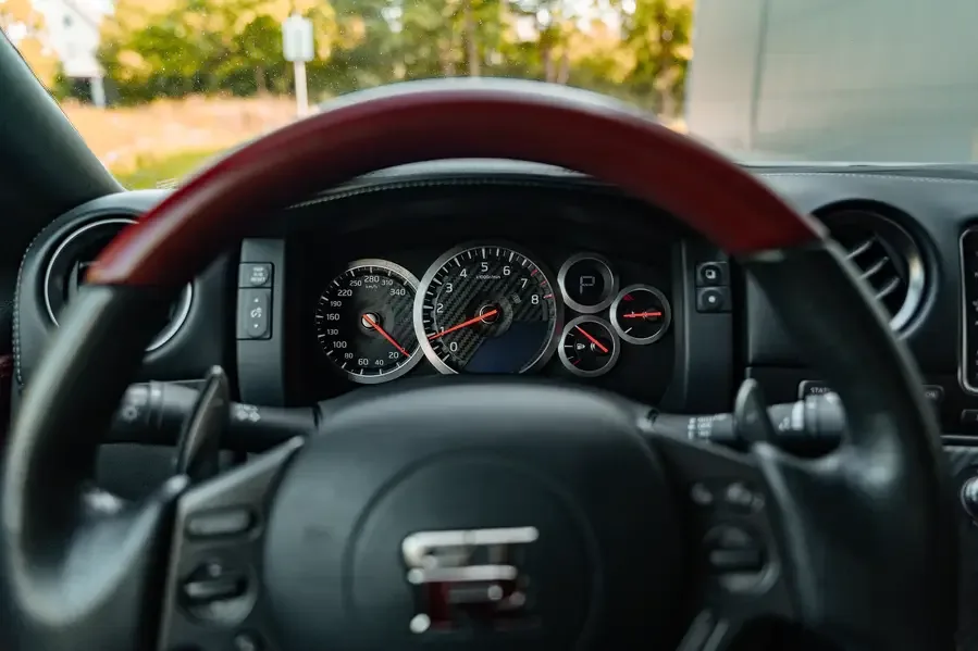 Nissan GT-R