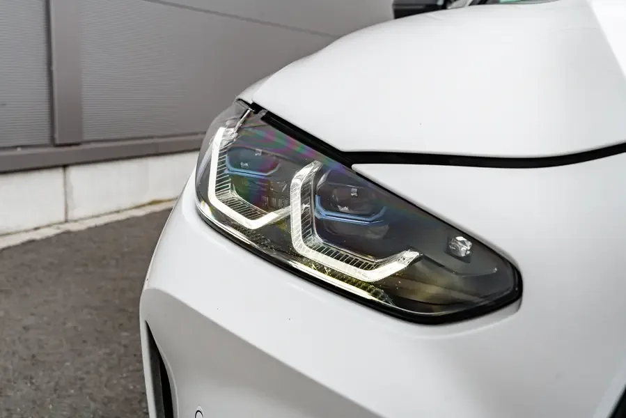 BMW M4 Competition xDrive (G83)