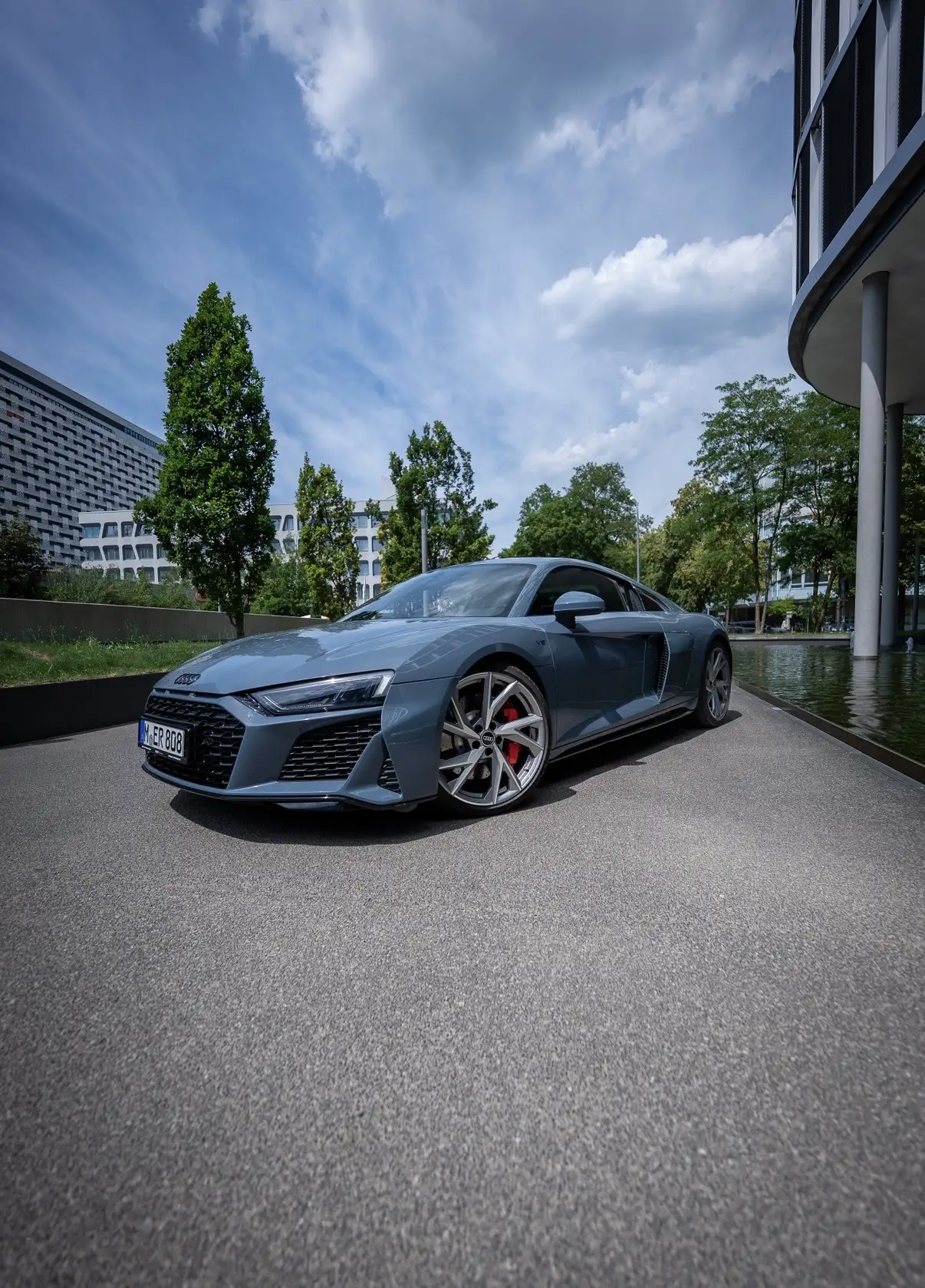 Audi R8 V10