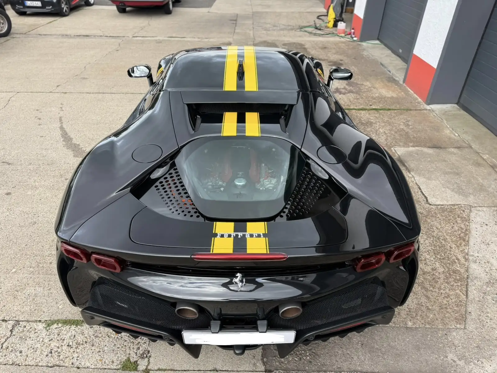Ferrari SF90