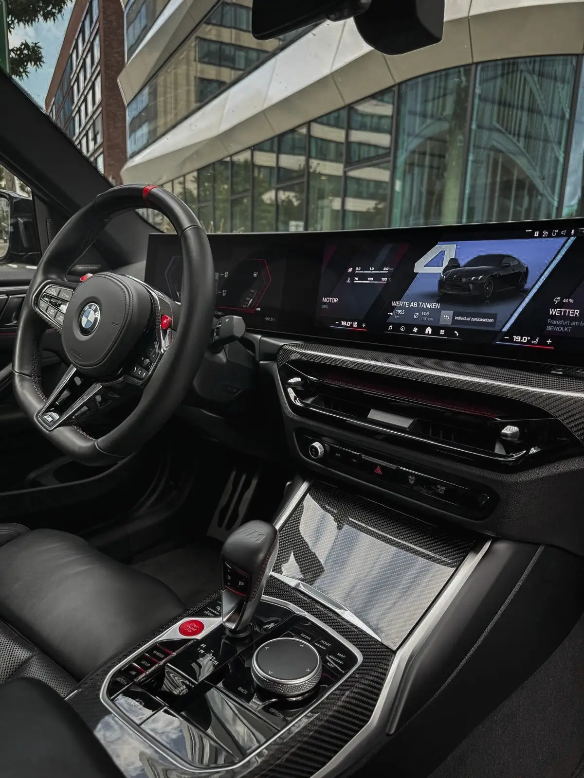 BMW M4 Competition xDrive (G83)