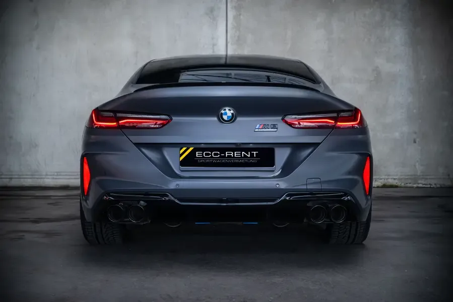 BMW M8 Competition xDrive Gran Coupe